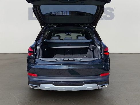 Used 2026 BMW X5 xDrive40i w/ Climate Comfort Package image 31