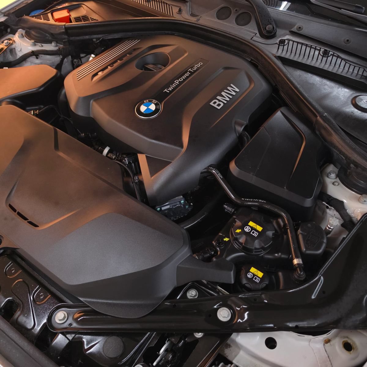 Used 2017 BMW 230i Convertible RWD image 14