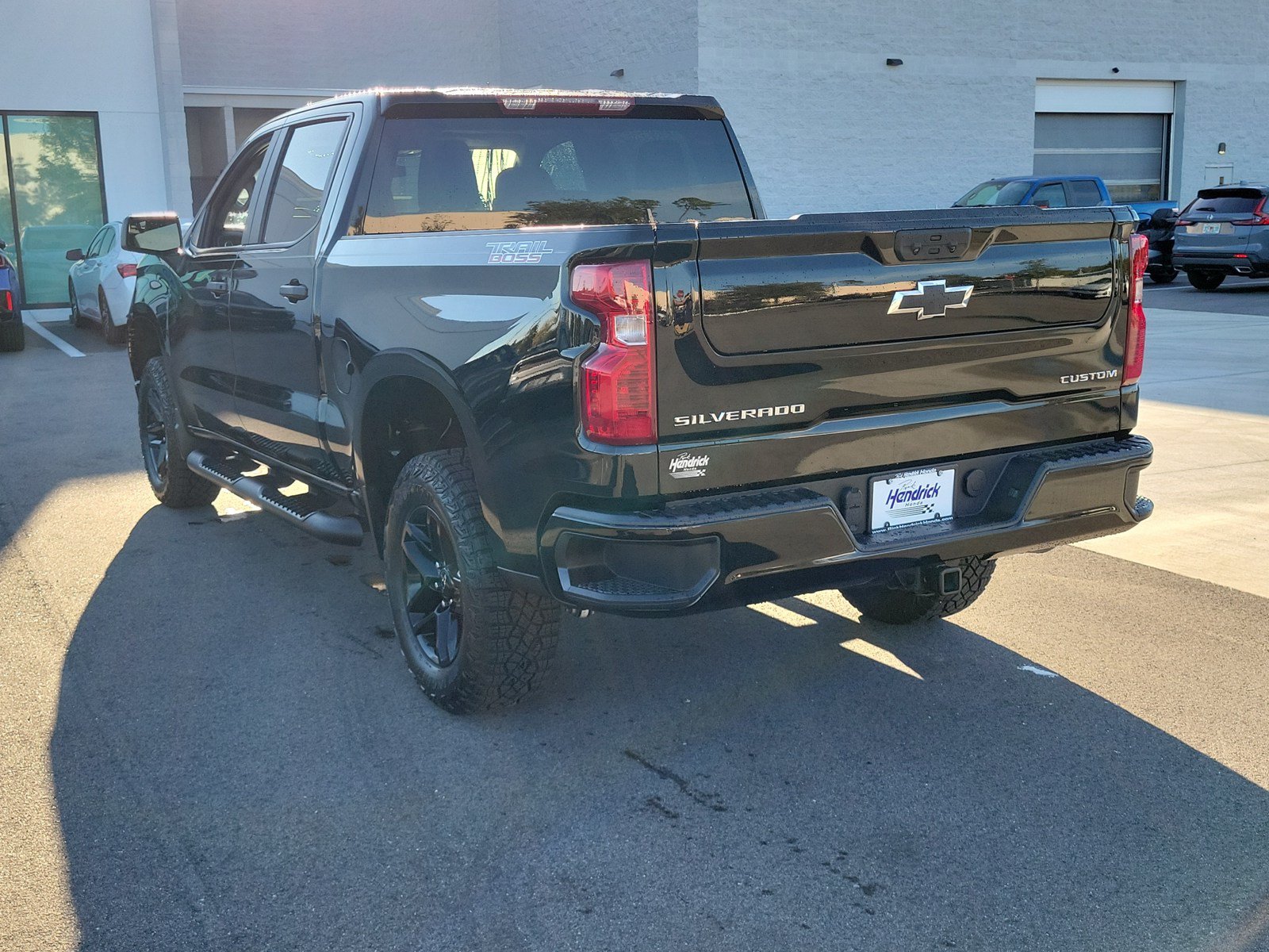Used 2024 Chevrolet Silverado 1500 Custom Trail Boss AWD/4WD image 5