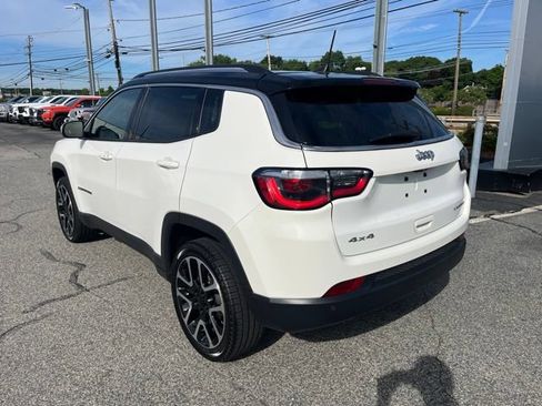 Used 2021 Jeep Compass Limited w/ Elite Exterior Group AWD/4WD image 5