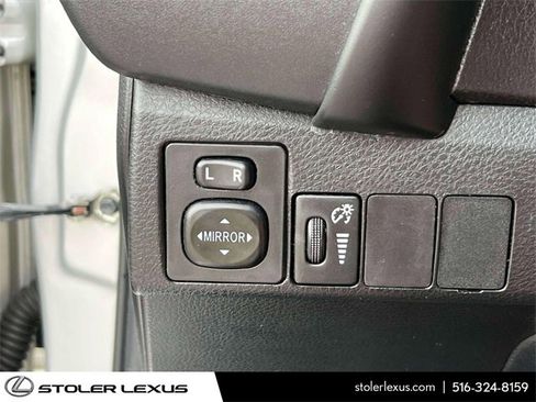 Used 2018 Toyota Corolla L image 22