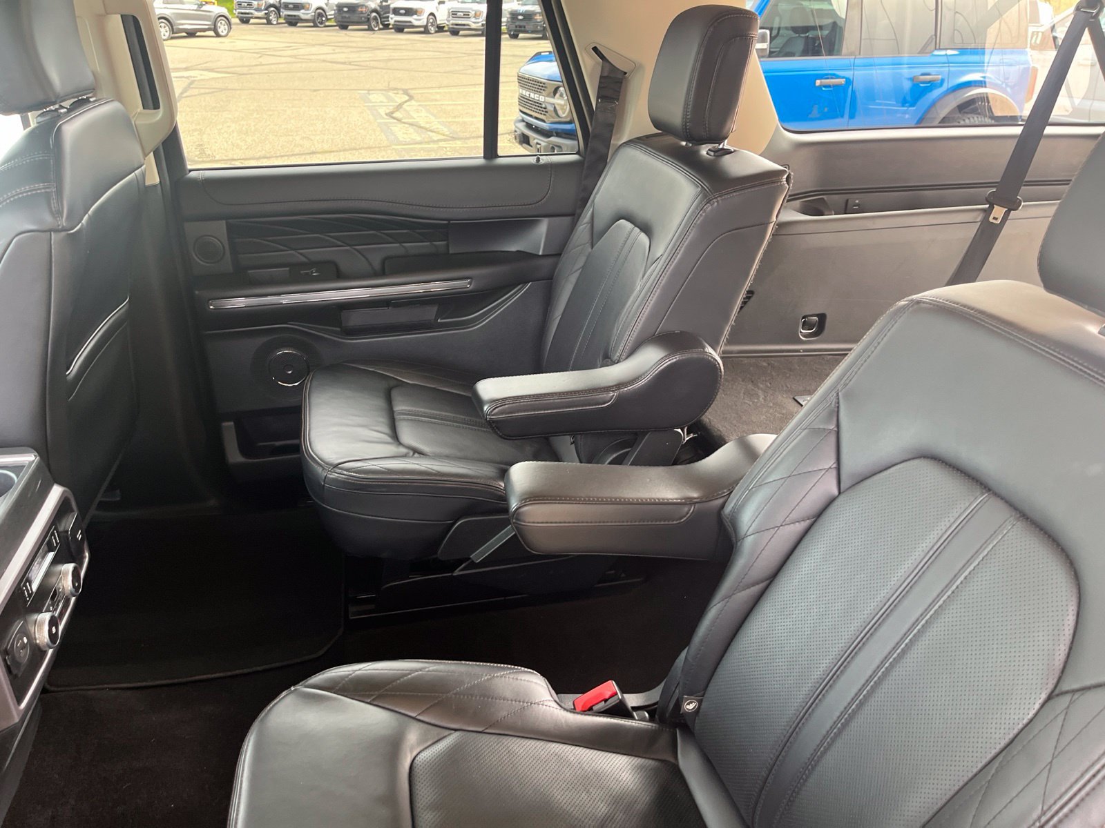 Certified 2021 Ford Expedition Max Platinum AWD/4WD image 12