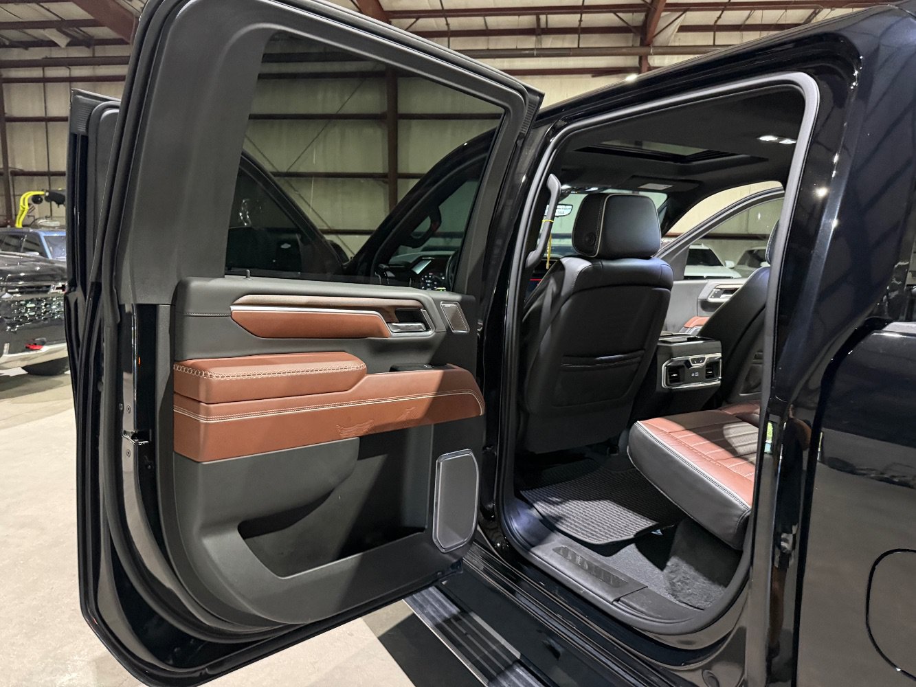 Used 2026 GMC Sierra 2500 Denali Ultimate AWD/4WD image 16