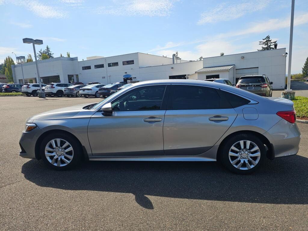 Used 2023 Honda Civic LX image 4
