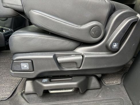 Used 2021 Honda Odyssey Touring image 29