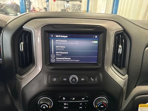 Used 2021 Chevrolet Silverado 1500 Custom AWD/4WD image 4