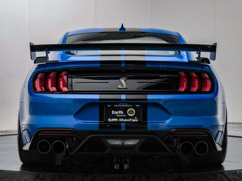 Used 2021 Ford Mustang Shelby GT500 w/ Carbon Fiber Track Pack RWD image 15