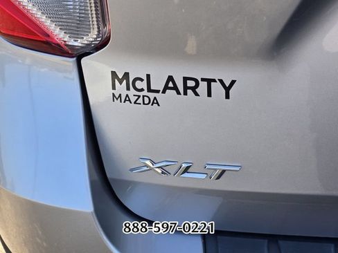 Used 2021 Ford Explorer XLT w/ Equipment Group 202A AWD/4WD image 15