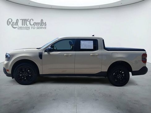 Used 2024 Ford Maverick Lariat w/ Black Appearance Package FWD image 2