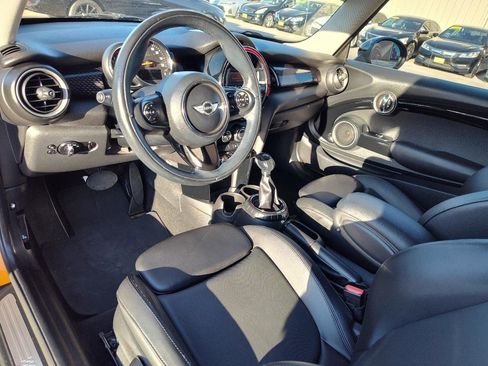 Used 2014 MINI Cooper S image 17