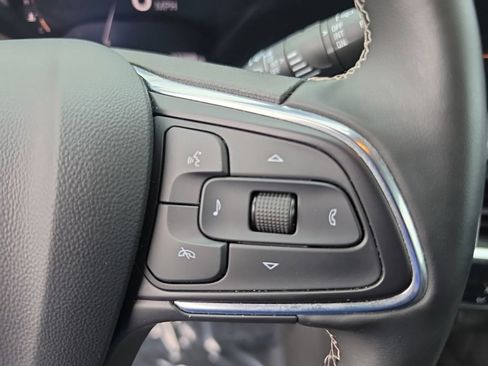 Used 2024 Buick Encore GX Preferred AWD/4WD image 12