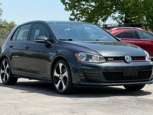 Used 2017 Volkswagen GTI S FWD image 7