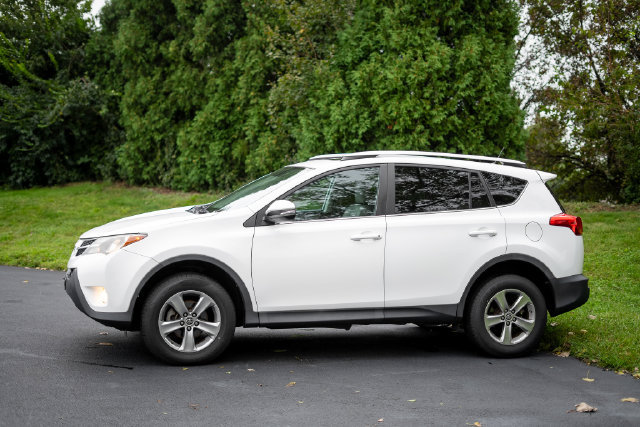 Used 2015 Toyota RAV4 XLE FWD image 8