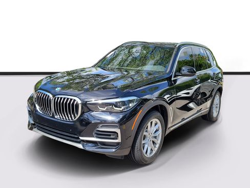 Used 2023 BMW X5 xDrive40i w/ Premium Package AWD/4WD image 2