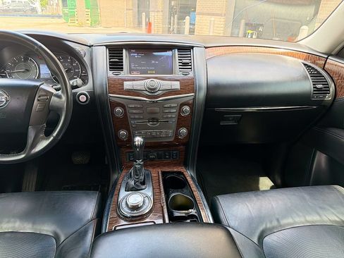 Used 2017 Nissan Armada SL w/ Interior Lighting Package AWD/4WD image 21