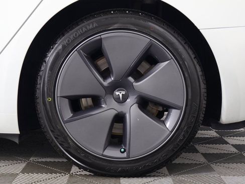 Used 2023 Tesla Model 3 Standard Range RWD image 16