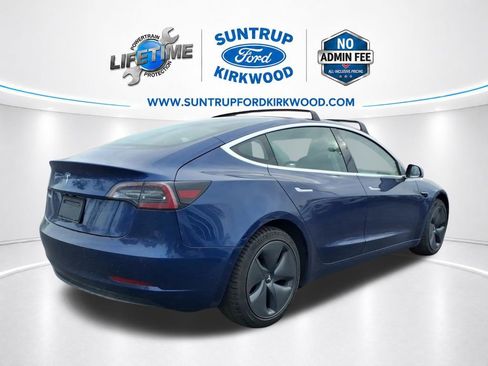 Used 2020 Tesla Model 3 Standard Range Plus RWD image 3