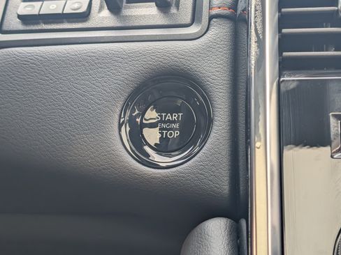 Used 2026 Nissan Armada PRO-4X AWD/4WD image 37