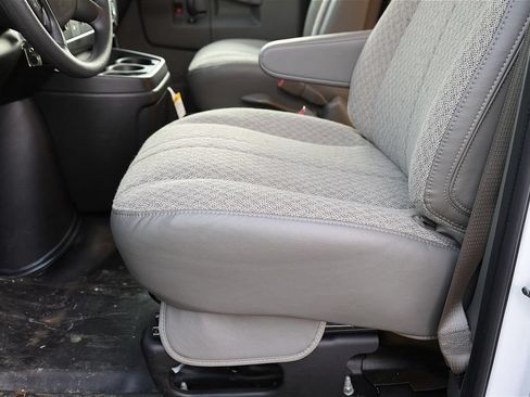 New 2026 Chevrolet Express 3500 w/ Power Convenience Package RWD image 29