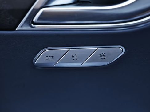 Used 2023 Genesis GV80 2.5T w/ Prestige 20" Package image 16