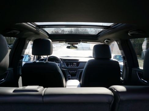 Used 2022 Cadillac XT5 Premium Luxury image 19