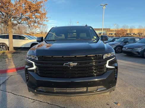 Used 2022 Chevrolet Tahoe RST w/ Luxury Package image 2