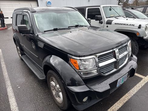 Used 2007 Dodge Nitro SXT image 1