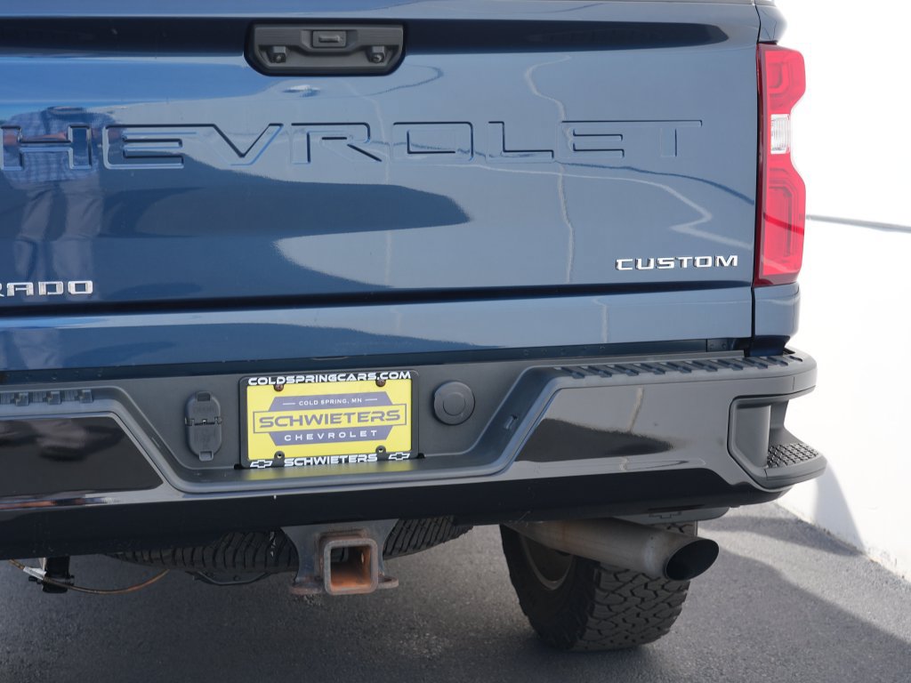 Used 2021 Chevrolet Silverado 2500 Custom w/ Custom Value Package AWD/4WD image 10