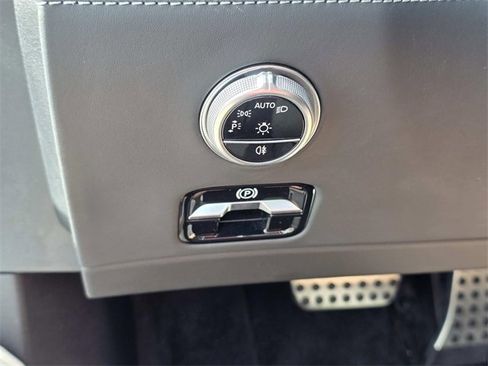 Used 2022 Mercedes-Benz SL 63 AMG 4MATIC image 15