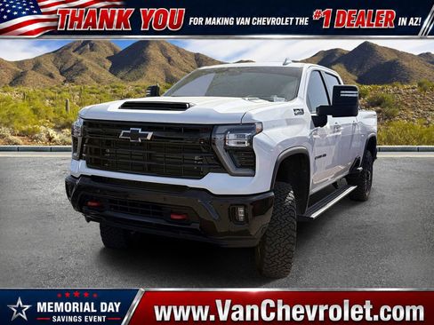 Used 2025 Chevrolet Silverado 2500 LTZ w/ Trail Boss Package AWD/4WD image 1