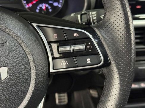 Used 2024 Kia Forte GT-Line w/ GT-Line Premium Package FWD image 17