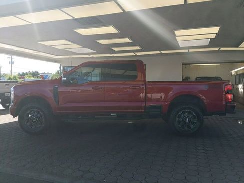 Used 2023 Ford F250 Lariat w/ Sport Appearance Package AWD/4WD image 9