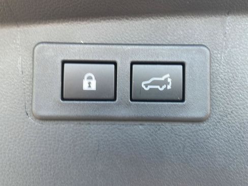 Used 2025 Subaru Outback Limited AWD/4WD image 31