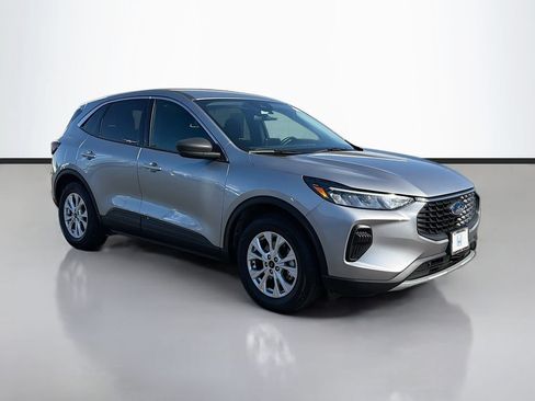 Used 2024 Ford Escape Active FWD image 3