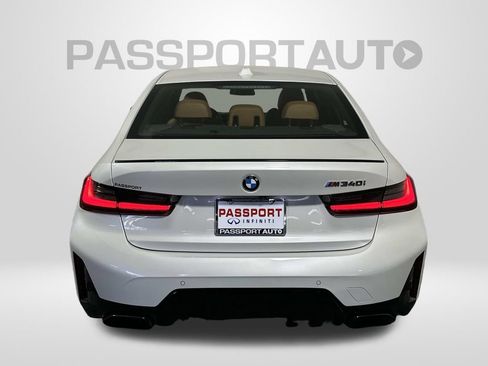 Used 2023 BMW M340i w/ Premium Package image 3