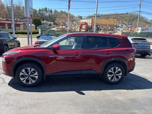 Certified 2023 Nissan Rogue SV AWD/4WD image 4
