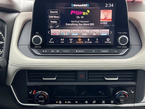 Certified 2023 Nissan Rogue SV w/ SV Premium B Package image 25