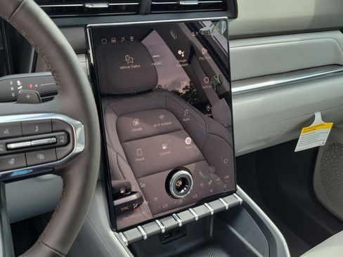 New 2026 GMC Terrain Denali AWD/4WD image 29