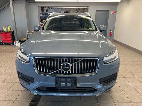 Used 2020 Volvo XC90 T5 Momentum image 2