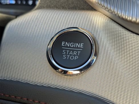 New 2026 Ford Explorer Active image 11