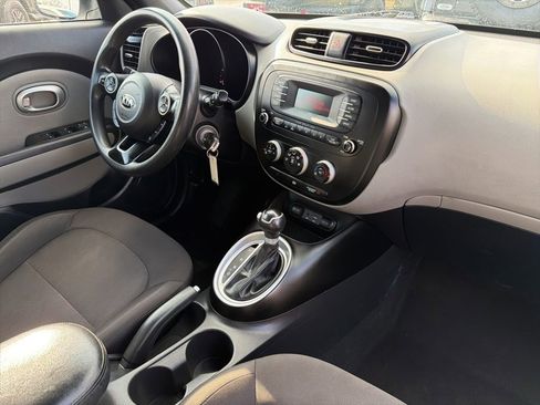 Used 2016 Kia Soul image 23