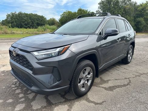 Used 2024 Toyota RAV4 XLE w/ Convenience Package FWD image 1