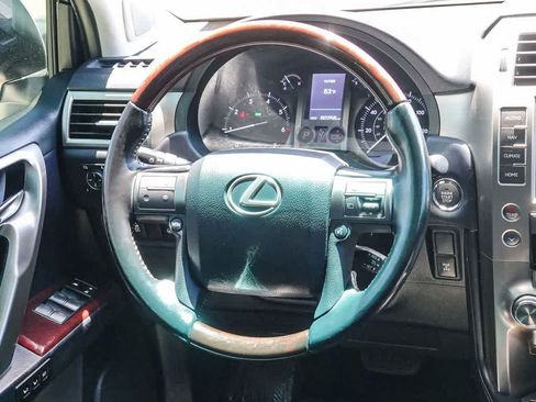 Used 2018 Lexus GX 460 Luxury w/ Preferred Accessory Package AWD/4WD image 14