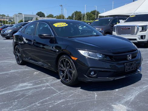 Used 2019 Honda Civic Sport image 1