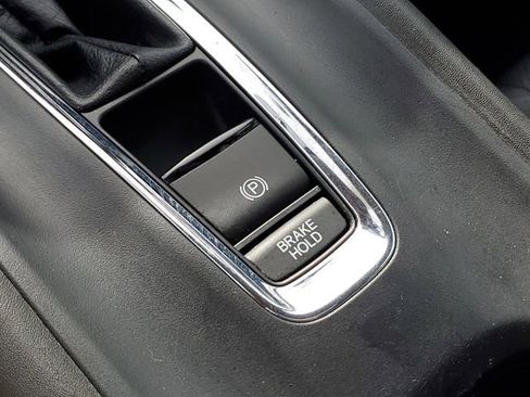 Used 2022 Honda HR-V EX-L image 29