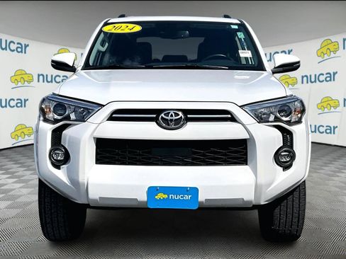 Used 2024 Toyota 4Runner SR5 Premium image 2