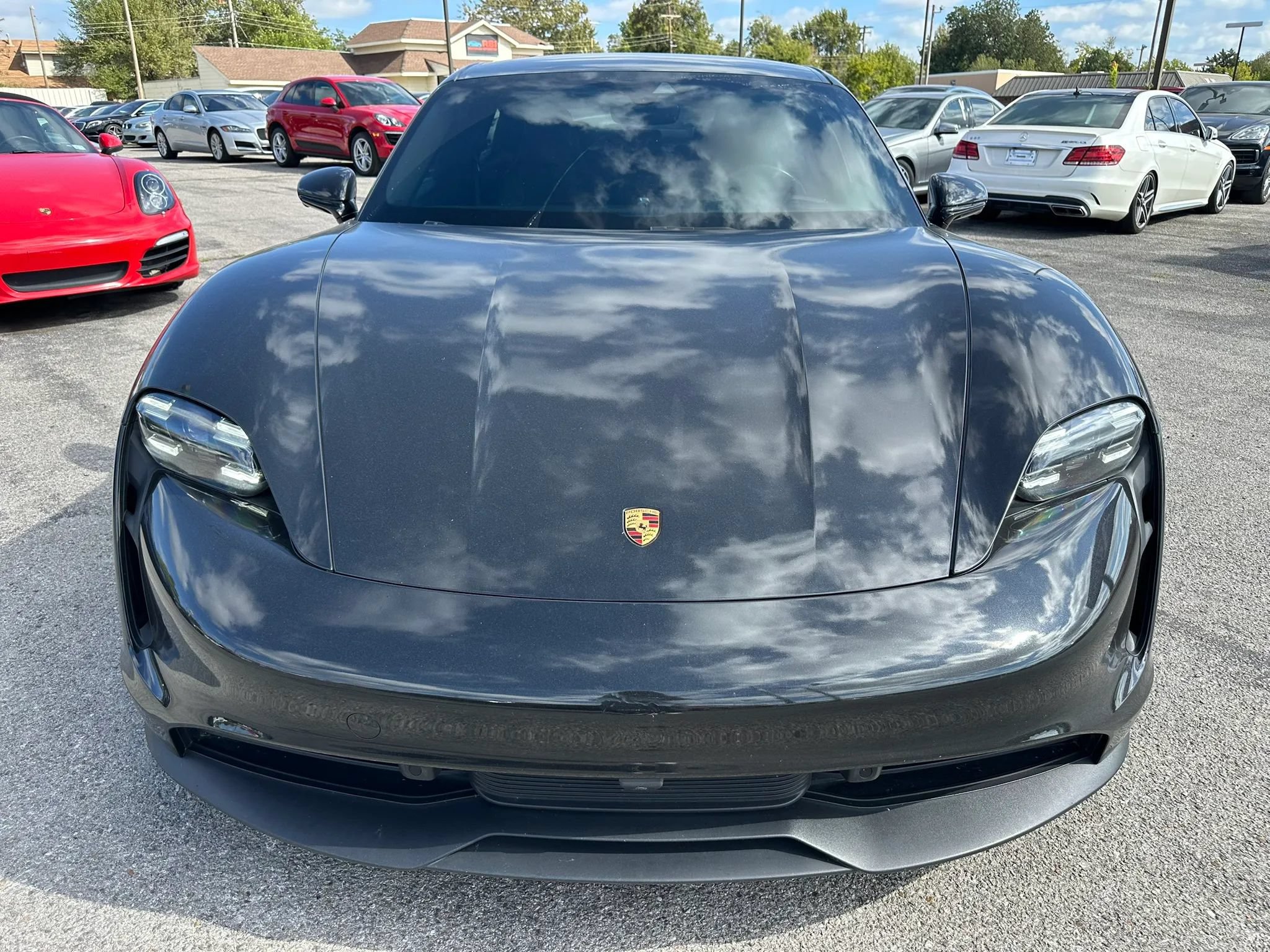 Used 2022 Porsche Taycan 4S AWD/4WD image 29
