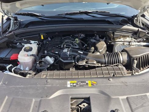 Used 2021 Jeep Grand Cherokee L Limited AWD/4WD image 23