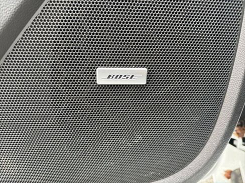 Used 2018 Chevrolet Traverse High Country w/ LPO, Cargo Package image 18