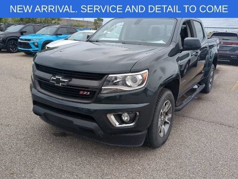 Used 2018 Chevrolet Colorado Z71 AWD/4WD image 11